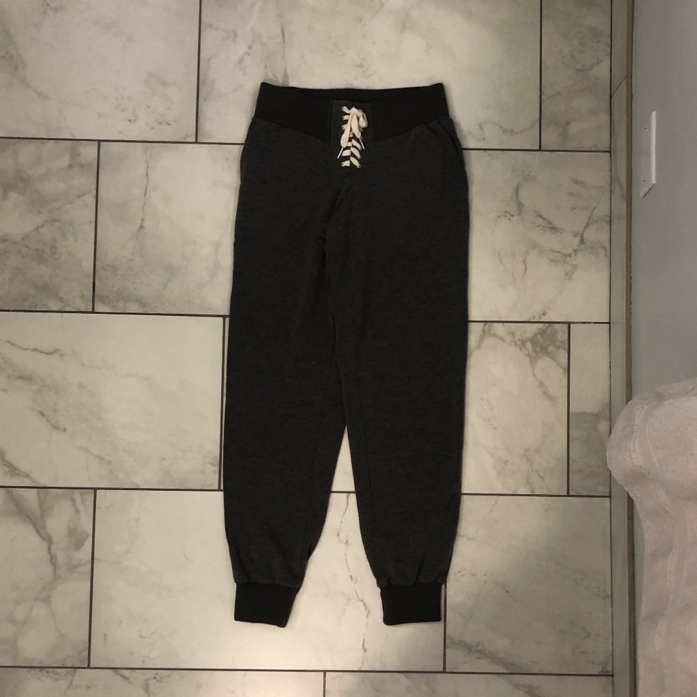 Super cute lace up sweatpants